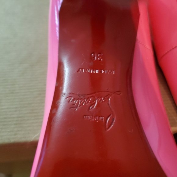 Christian Louboutin Hot pink So Kate - Picture 7 of 8